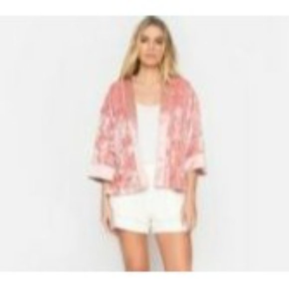 Free People Willow‎ & Clay Crushed Velvet Kimono Cardigan Pink XS/S Boho NWOT - Picture 2 of 12